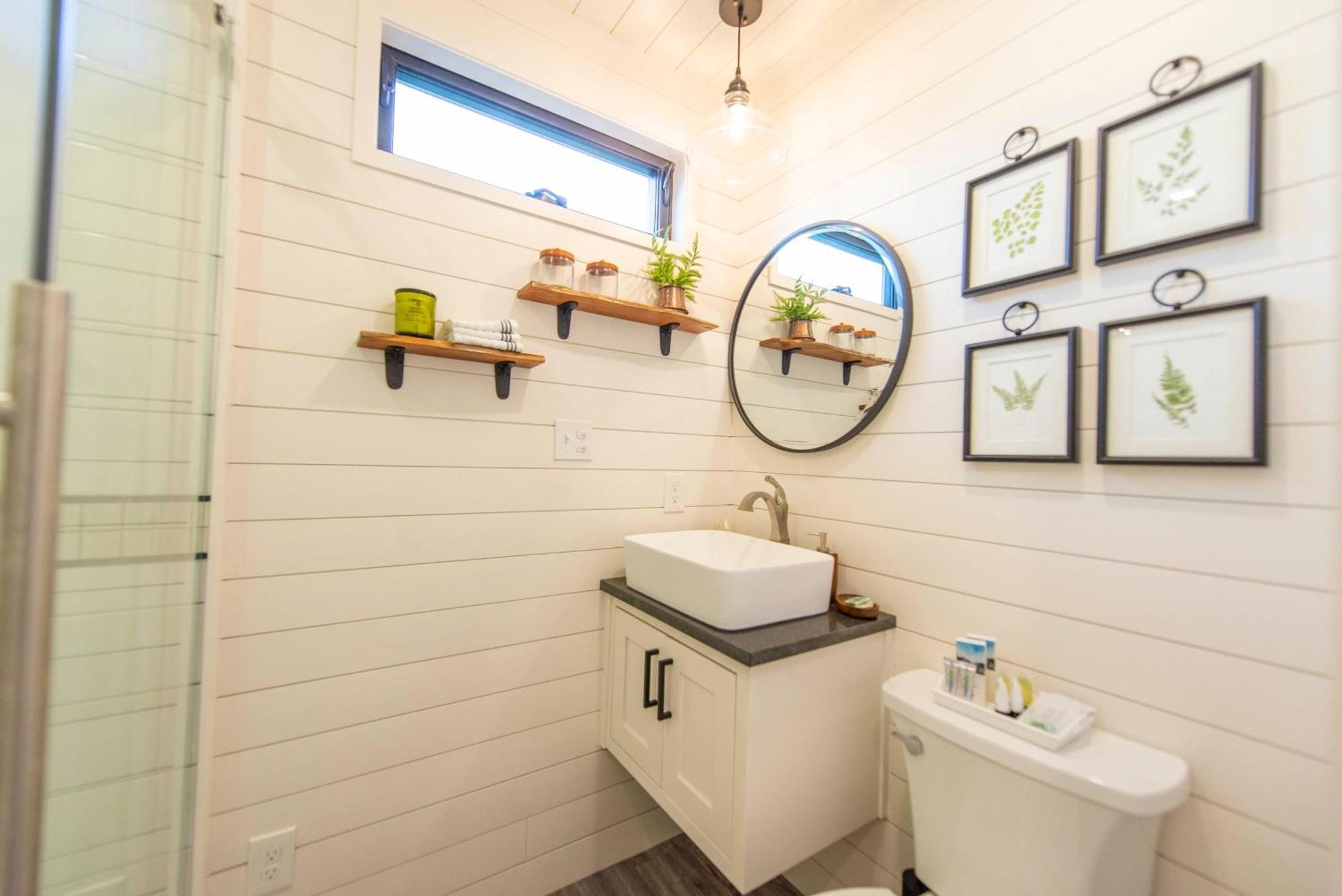 The Woods- Container Tiny House 12 Min To Magnolia/Baylor/Downtown Bellmead Exterior foto