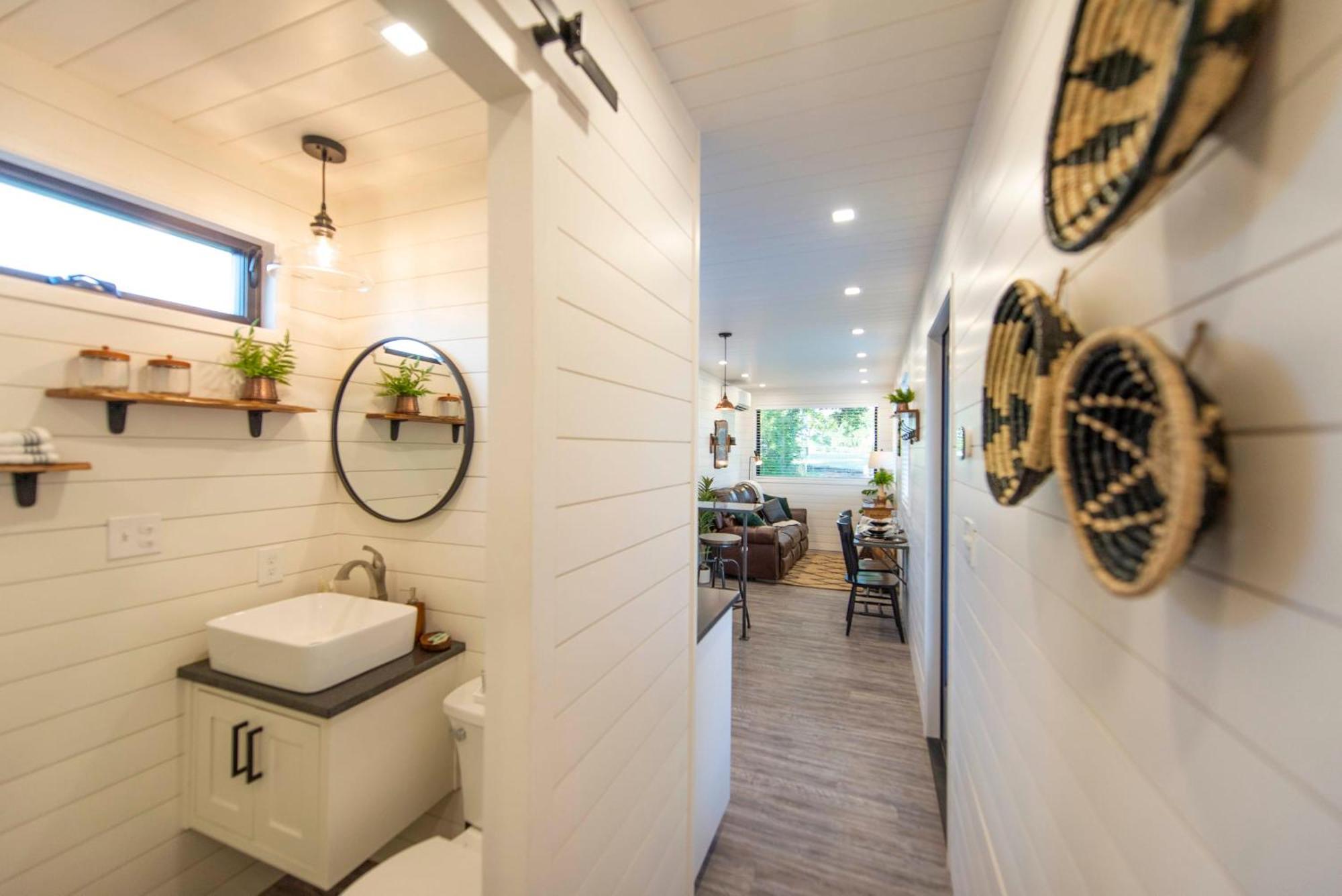 The Woods- Container Tiny House 12 Min To Magnolia/Baylor/Downtown Bellmead Exterior foto